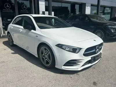Usata Mercedes A180 Premium 116 CV (85 kW) 2021 Bianco Berlina
