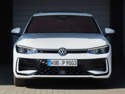 Usata VW Passat 122 CV (89 kW) 2024 Argento Station wagon