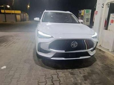 Usata MG HS Luxury 162 CV (119 kW) 2023 Bianco SUV