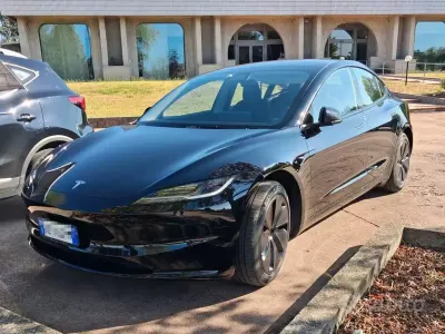 Usata Tesla Model 3 155 kW (211 CV) 2025 Berlina