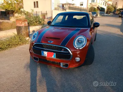 Usata Mini Cooper SD 192 CV (141 kW) 2017 Rosso Utilitaria