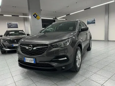 Usata Opel Grandland X Business 132 CV (97 kW) 2019 Grigio SUV