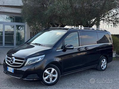 Usata Mercedes V220 Premium 163 CV (119 kW) 2015 Nero Monovolume