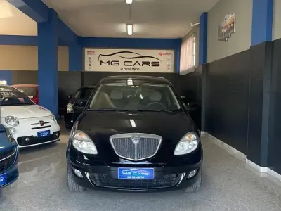 Usata Lancia Ypsilon 69 CV (50 kW) 2005 Nero Utilitaria