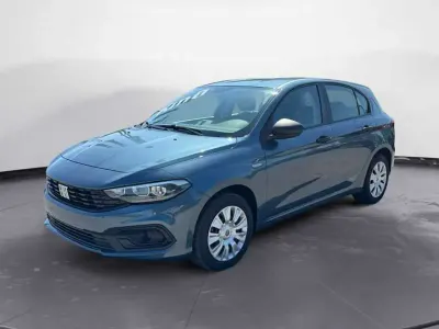 Usata Fiat Tipo 129 CV (94 kW) 2024 Blu oceano Berlina