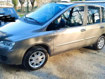 Usata Fiat Multipla 103 CV (75 kW) 2008 Grigio Monovolume