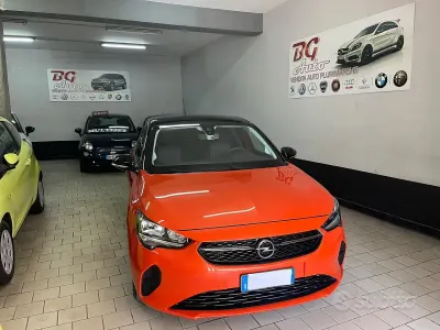 Usata Opel Corsa GS Line 102 CV (75 kW) 2021 Arancione Utilitaria