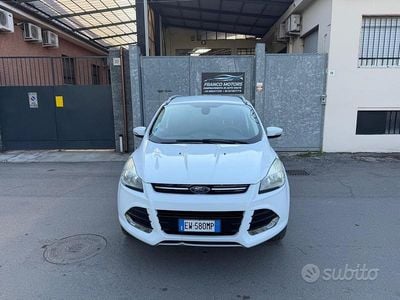 Usata Ford Kuga Titanium 163 CV (119 kW) 2014 Bianco SUV