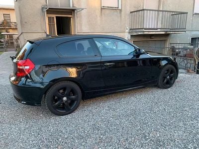 Usata BMW 118 Coupé Efficient Dynamics 143 CV (105 kW) 2007 Nero Coupé