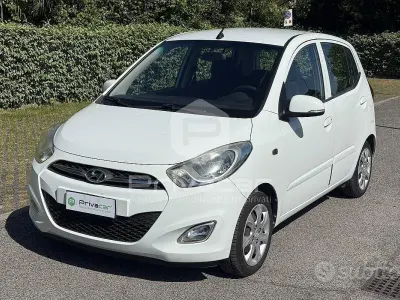 Usata Hyundai i10 Comfort 85 CV (62 kW) 2012 Bianco Utilitaria