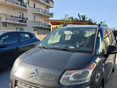 Usata Citroën C3 Picasso 92 CV (67 kW) 2012 Grigio Monovolume