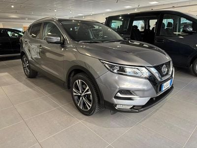 Usata Nissan Qashqai N-Connecta 140 CV (102 kW) 2019 Grigio SUV
