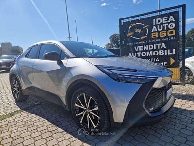 Usata Toyota C-HR Trend 98 CV (72 kW) 2025 Argento SUV