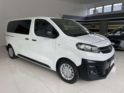 Usata Opel Zafira Life 120 CV (88 kW) 2021 Bianco Monovolume