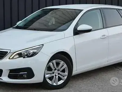 Usata Peugeot 308 SW Active 131 CV (96 kW) 2020 Bianco Station wagon