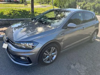 Usata VW Polo Comfortline 95 CV (69 kW) 2020 Argento Utilitaria
