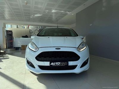 Bianco Usata 2017 Ford Fiesta ST-Line Berlina | 9800 € (Buon prezzo)