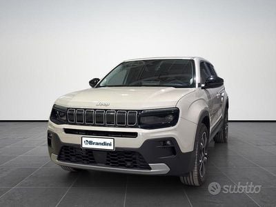 Usata Jeep Avenger Summit 101 CV (74 kW) 2025 Stone SUV