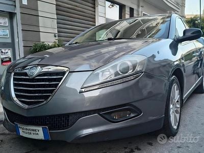 Usata Lancia Delta Gold 120 CV (88 kW) 2012 Grigio Utilitaria