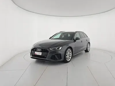 Usata Audi A4 S-Line 204 CV (150 kW) 2024 Grigio daytona perla Station wagon