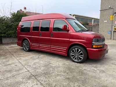 Usata Chevrolet Express 290 CV (213 kW) 2006 Rosso Furgone