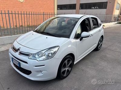 Begagnad Citroën C3 Live 81 HK (59 kW) 2016 Vit Sedan