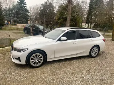 Usata BMW 320 190 CV (139 kW) 2019 Bianco Station wagon