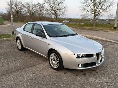 Usata Alfa Romeo 159 Distinctive 160 CV (117 kW) 2006 Grigio Berlina