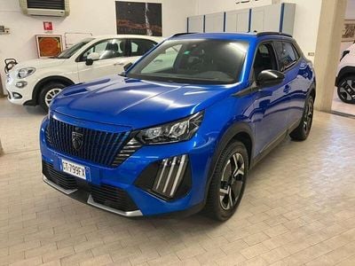 Usata Peugeot 2008 GT 131 CV (96 kW) 2024 Blu metallizzato SUV