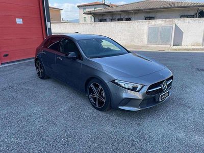 Käytetty Mercedes A200 Edition 150 HP (110 kW) 2020 Harmaa Sedan
