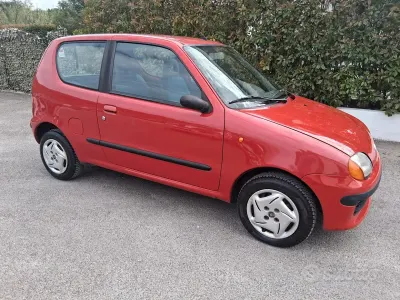 Gebraucht Fiat Seicento 54 PS (39 kW) 2000 Rot Kleinwagen
