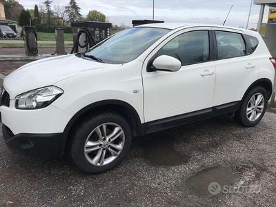 Usata Nissan Qashqai Acenta 110 CV (80 kW) 2011 Bianco SUV
