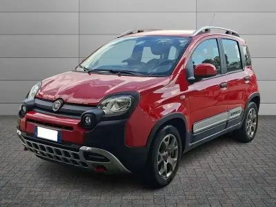 Usata Fiat Panda Cross Cross 69 CV (50 kW) 2018 Rosso Utilitaria