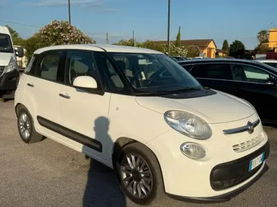 Usata Fiat 500L Pop Star 95 CV (69 kW) 2016 Bianco Monovolume
