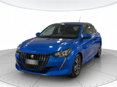 Usata Peugeot 208 Active 101 CV (74 kW) 2021 Blu Utilitaria