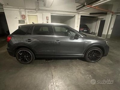 Usata Audi Q2 S-Line 190 CV (139 kW) 2022 Grigio SUV