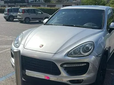 Usata Porsche Cayenne 245 CV (180 kW) 2011 SUV