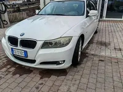 Usata BMW 320 184 CV (135 kW) 2010 Berlina