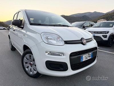 Usata Fiat Panda 69 CV (50 kW) 2019 Bianco Berlina