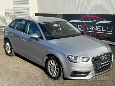 Usata Audi A3 Attraction 110 CV (80 kW) 2015 Grigio Berlina