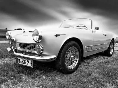 Usata Alfa Romeo 2000 115 CV (84 kW) 1960 Argento Cabrio