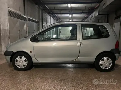 Usata Renault Twingo 58 CV (42 kW) 2002 Utilitaria