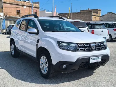 Usata Dacia Duster Comfort 116 CV (85 kW) 2022 Bianco SUV