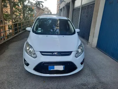 Usata Ford C-MAX Titanium 116 CV (85 kW) 2015 Bianco Monovolume