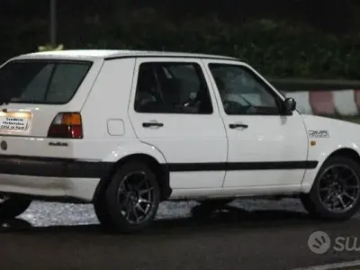 Usata VW Golf II 73 CV (53 kW) 1991 Utilitaria