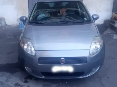 Usata Fiat Grande Punto Active 75 CV (55 kW) 2006 Grigio Utilitaria