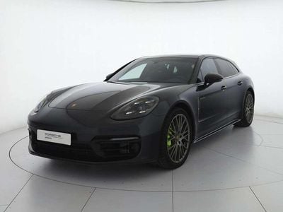 Grigio vulcano metallizzato Usata 2024 Porsche Panamera S E-Hybrid Platinum Edition Berlina | 109.000 € (Molto cara)