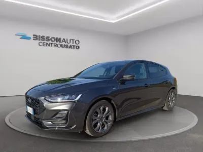 Usata Ford Focus ST-Line 125 CV (91 kW) 2022 Magnetic Berlina
