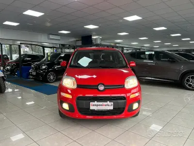 Usata Fiat Panda Lounge 69 CV (50 kW) 2020 Rosso Utilitaria