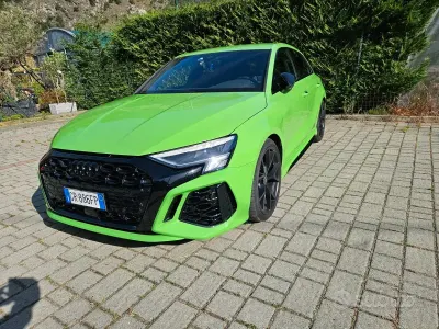 Usata Audi RS3 400 CV (294 kW) 2024 Verde Berlina